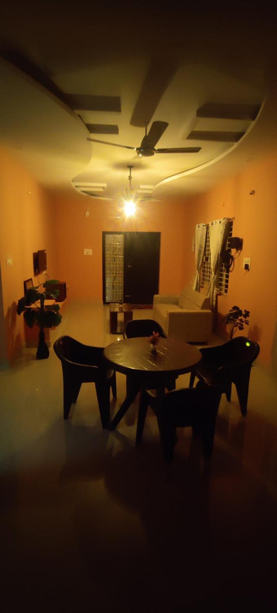 Ruhithahomestay- Ac Rooms-Free Wifi- Android Tv - Near To Alipiri- Door Service ตีรูปาติ ภายนอก รูปภาพ